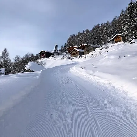 Chalet Chalet Les Genets *